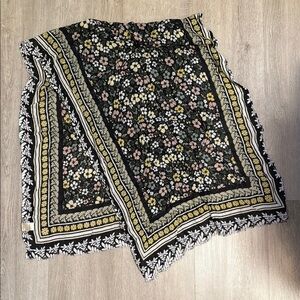 Poetry Floral Scarf - Black, Yellow, White